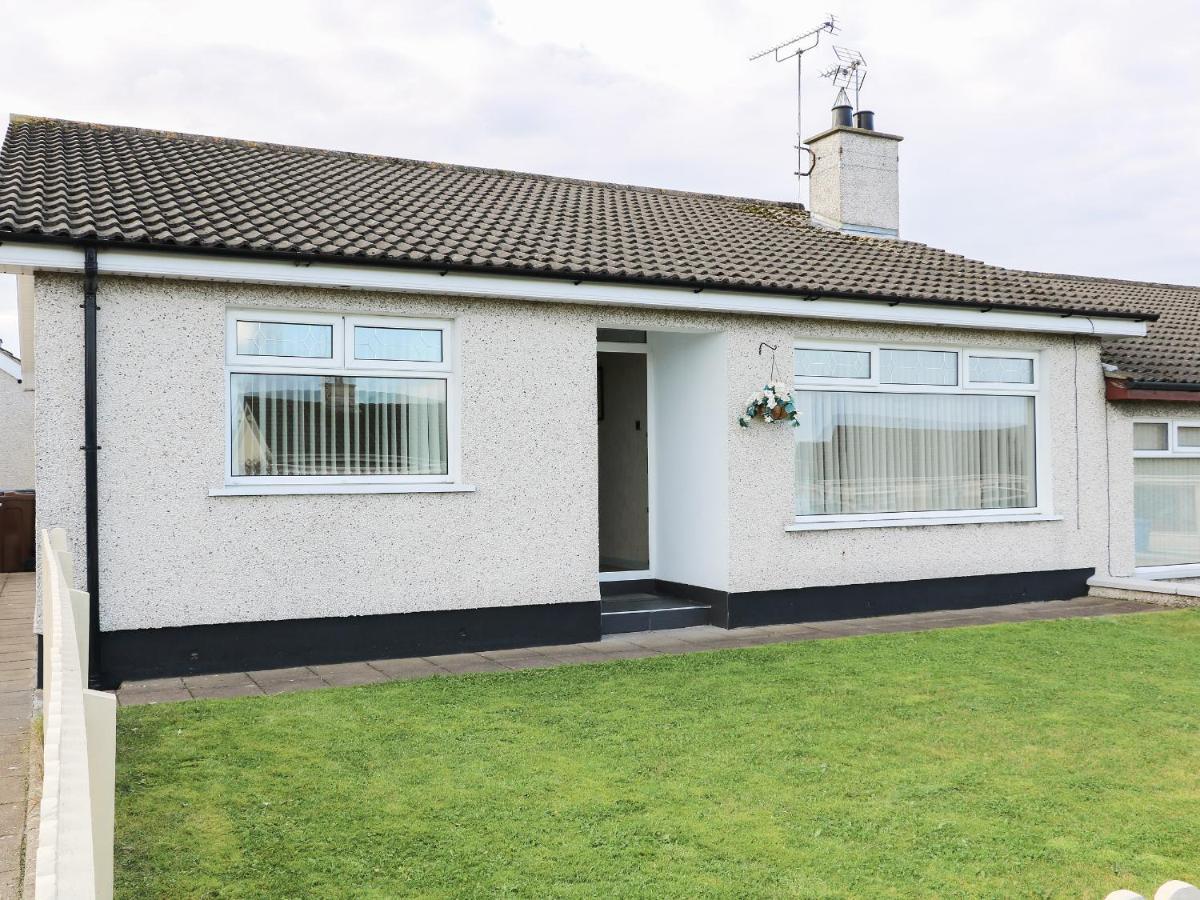Hazel Cottage Portrush Extérieur photo