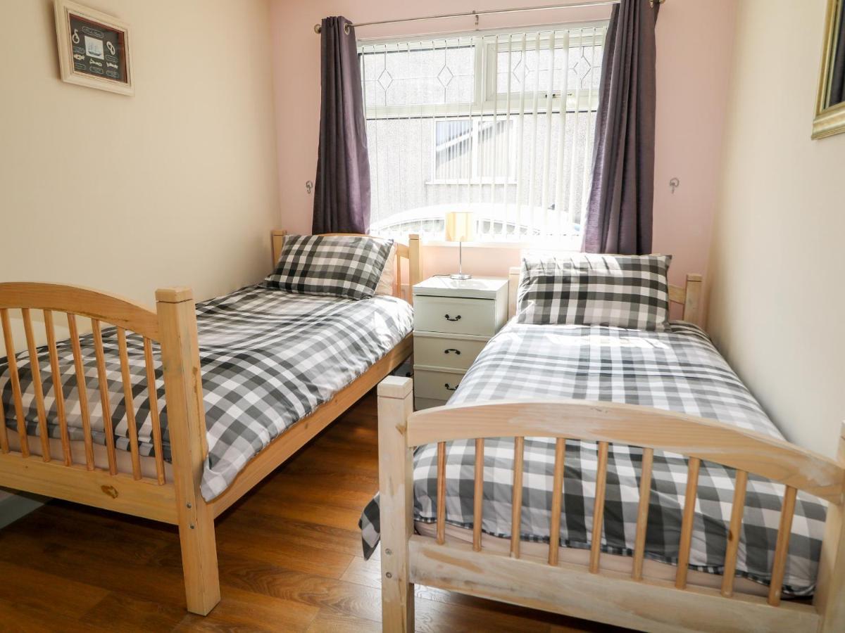 Hazel Cottage Portrush Extérieur photo