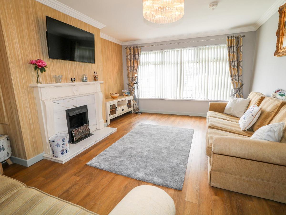 Hazel Cottage Portrush Extérieur photo